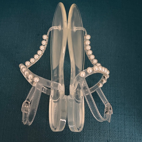 Stuart Weitzman Goldie Jelly Sandals - Picture 6 of 8